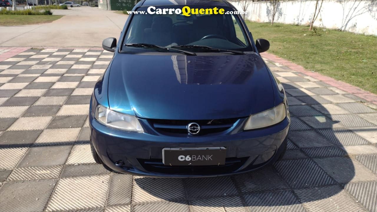 CHEVROLET   CELTA 1.0SUPERN.PIQ.1.0 MPFI VHC 8V 3P   AZUL 2003 1.0 GASOLINA - Loja