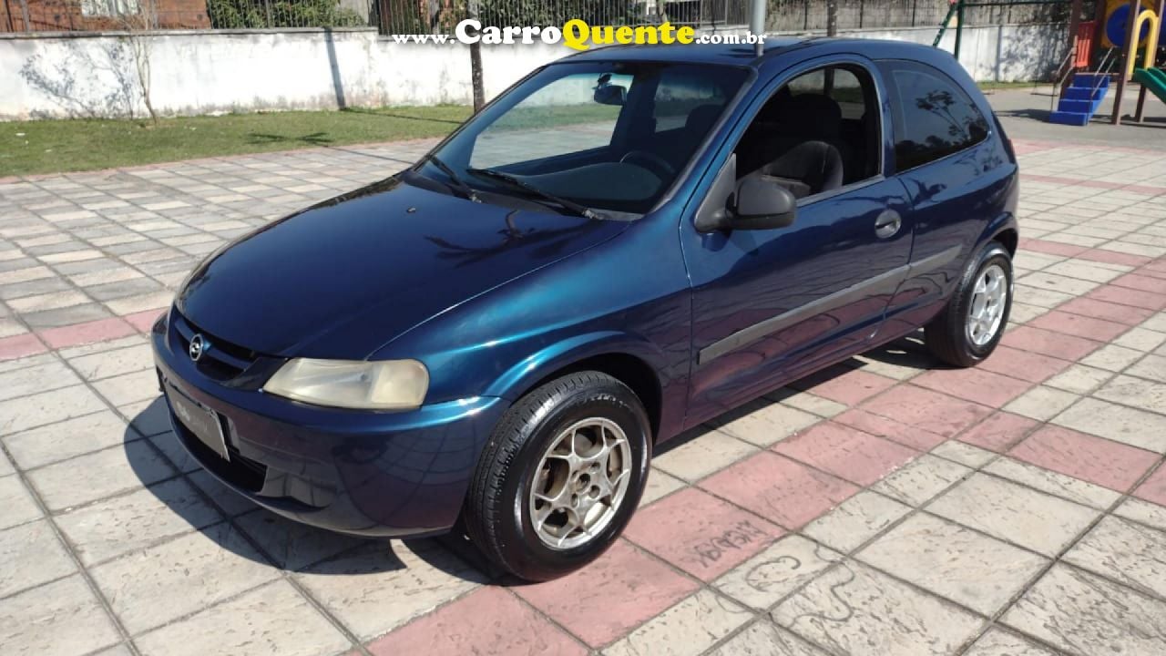 CHEVROLET   CELTA 1.0SUPERN.PIQ.1.0 MPFI VHC 8V 3P   AZUL 2003 1.0 GASOLINA - Loja