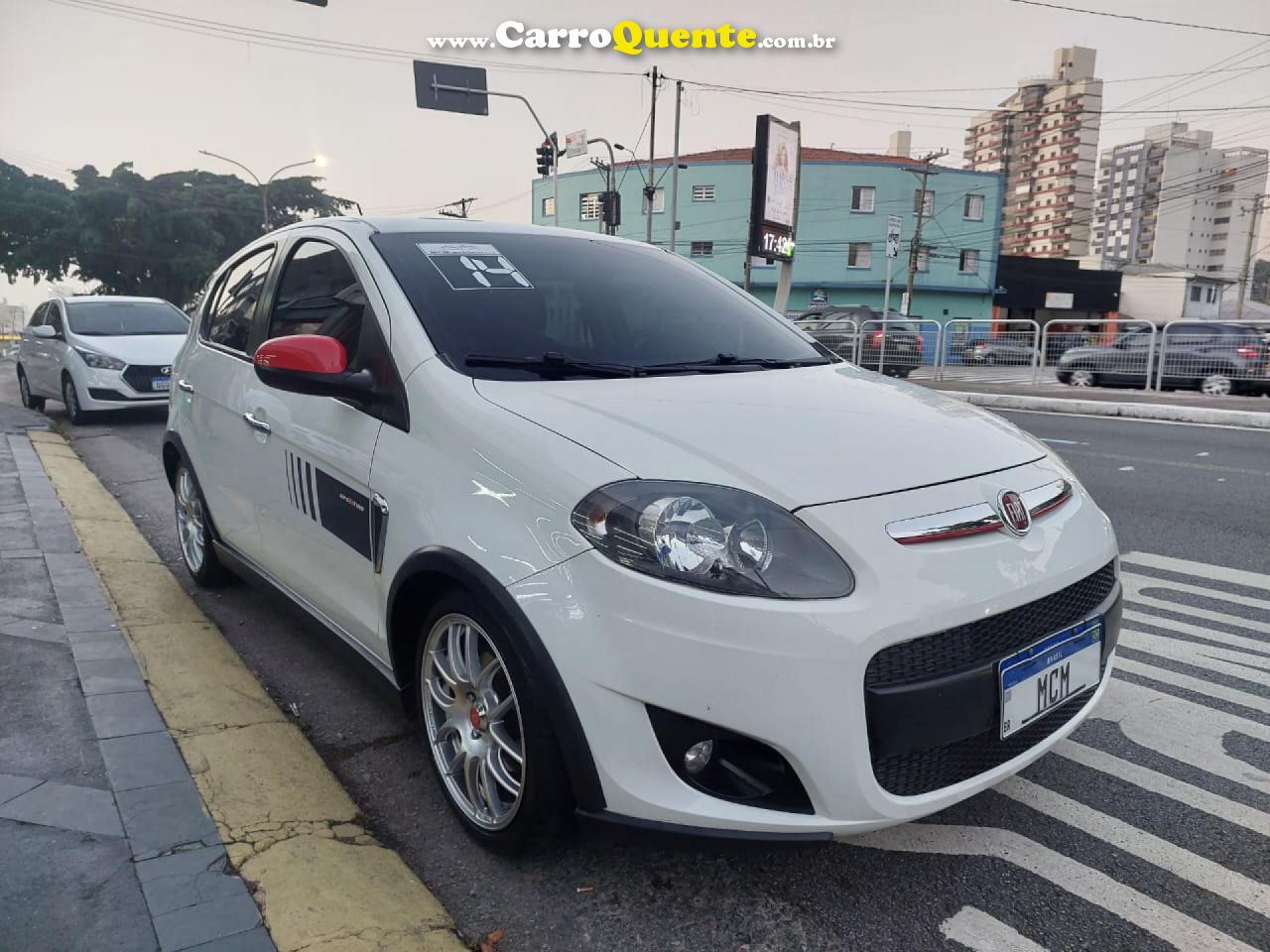 FIAT   PALIO SPORTING 1.6 FLEX 16V 5P   BRANCO 2014 1.6 FLEX - Loja