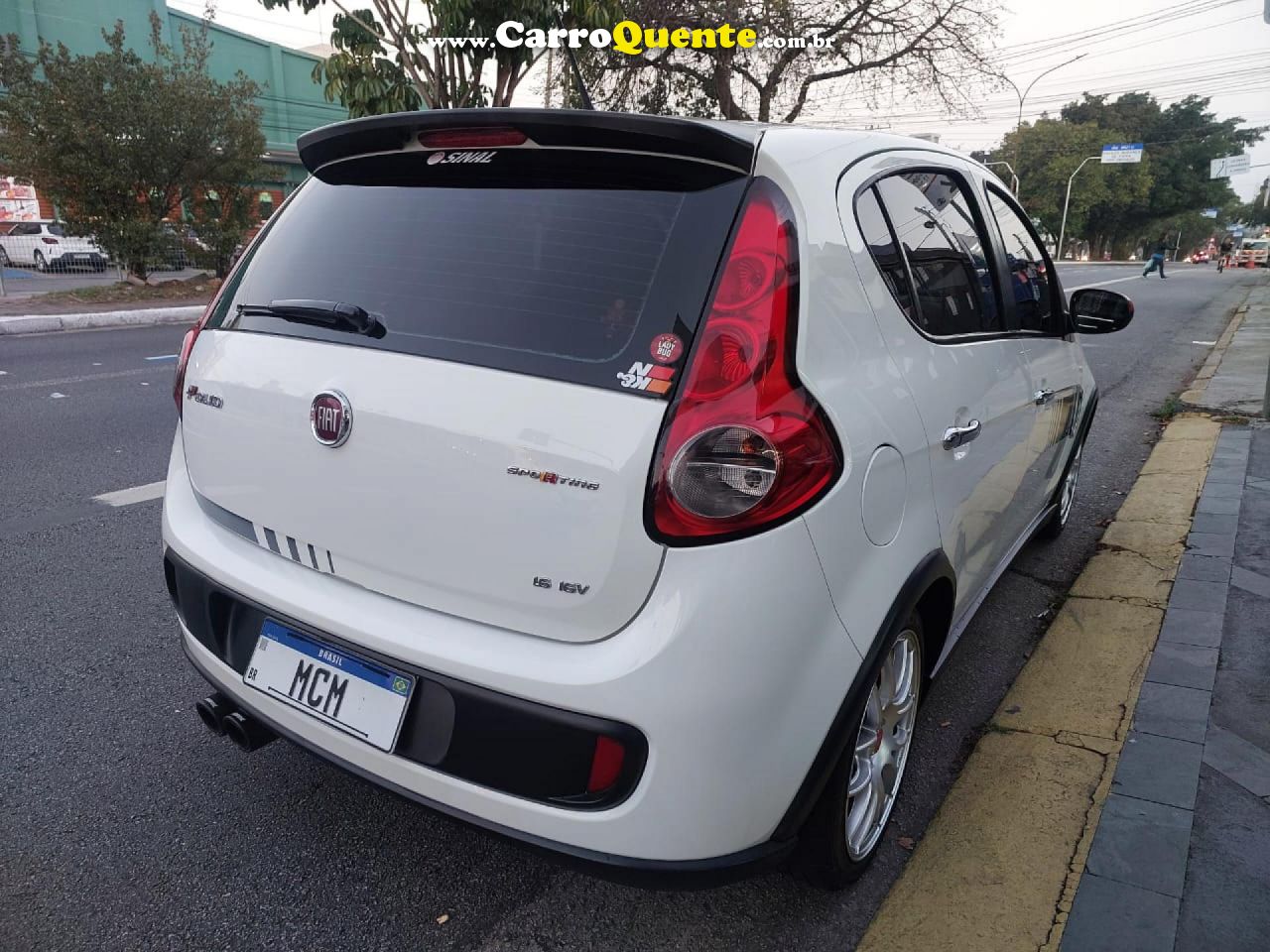 FIAT   PALIO SPORTING 1.6 FLEX 16V 5P   BRANCO 2014 1.6 FLEX - Loja