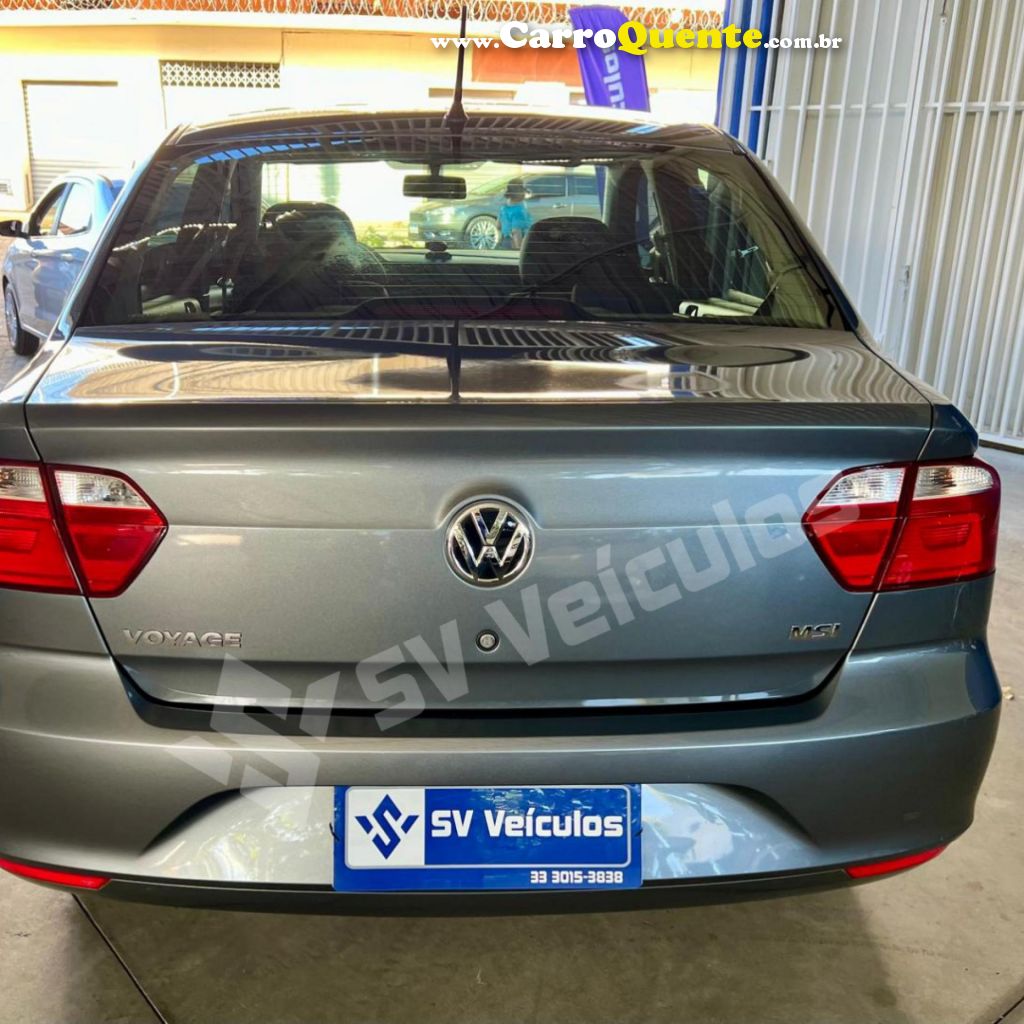 VOLKSWAGEN   VOYAGE 1.6 L AF5   CINZA 2022 1.6 FLEX - Loja