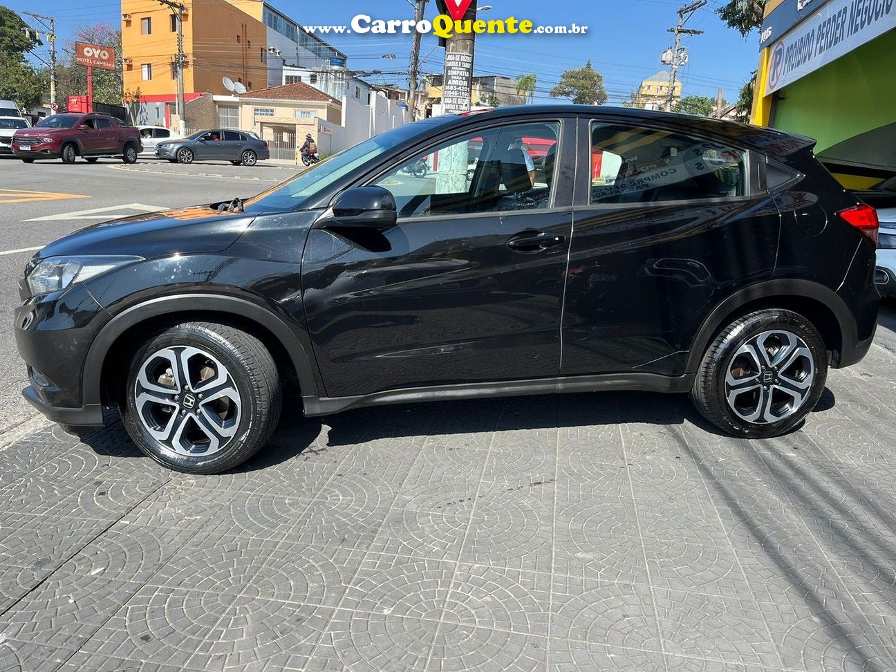 HONDA HR-V 1.8 16V LX 2017 - Loja