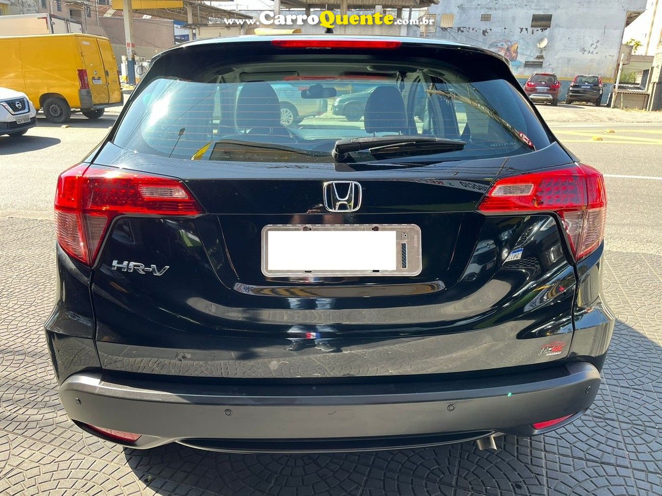 HONDA HR-V 1.8 16V LX 2017 - Loja