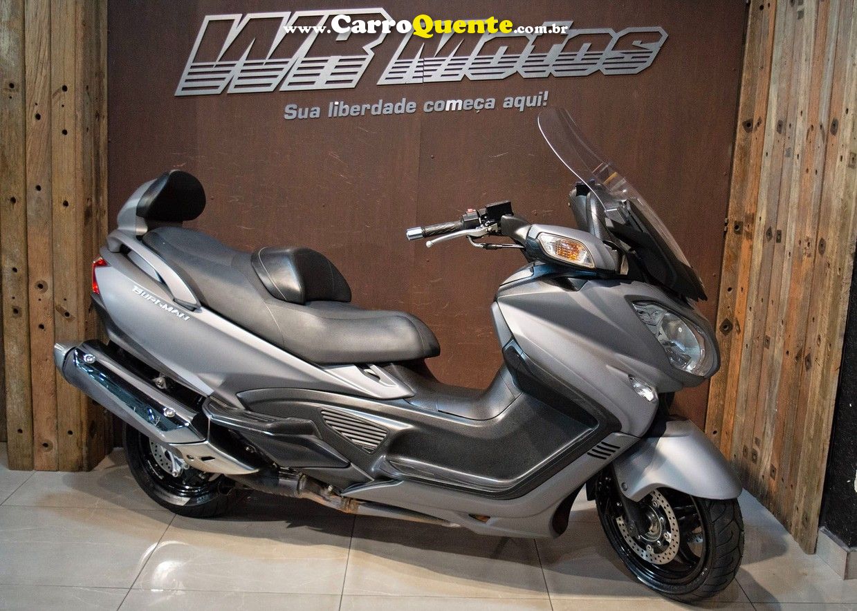 SUZUKI BURGMAN 650 EXECUTIVE - Loja