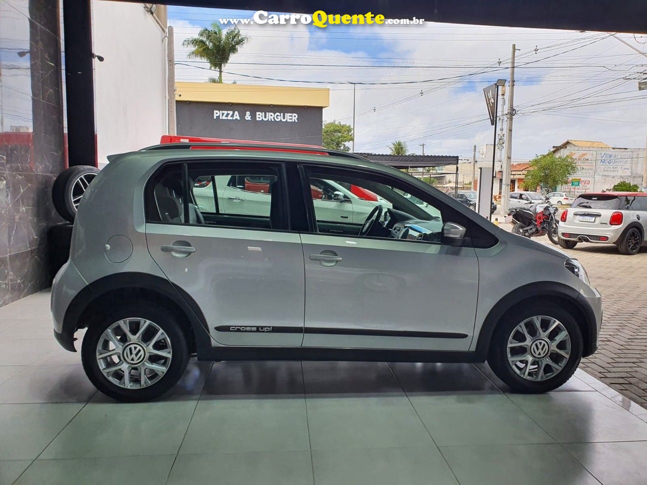 VOLKSWAGEN CROSS UP 1.0 TSI 12V - Loja