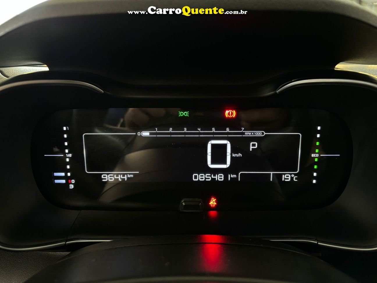 CITROEN C4 CACTUS 1.6 VTI 120 FEEL PACK EAT6 - Loja