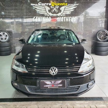 VOLKSWAGEN JETTA 2.0 TSI HIGHLINE 200CV