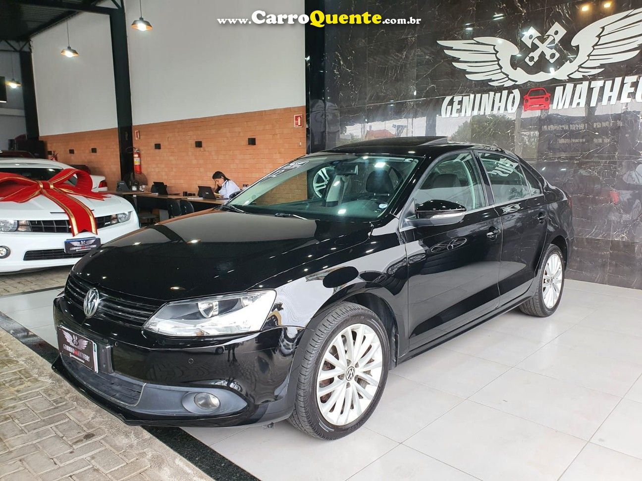 VOLKSWAGEN JETTA 2.0 TSI HIGHLINE 200CV - Loja