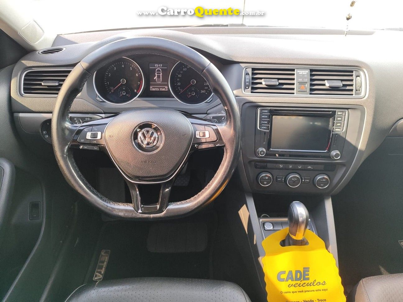 VOLKSWAGEN JETTA 1.4 16V TSI COMFORTLINE - Loja