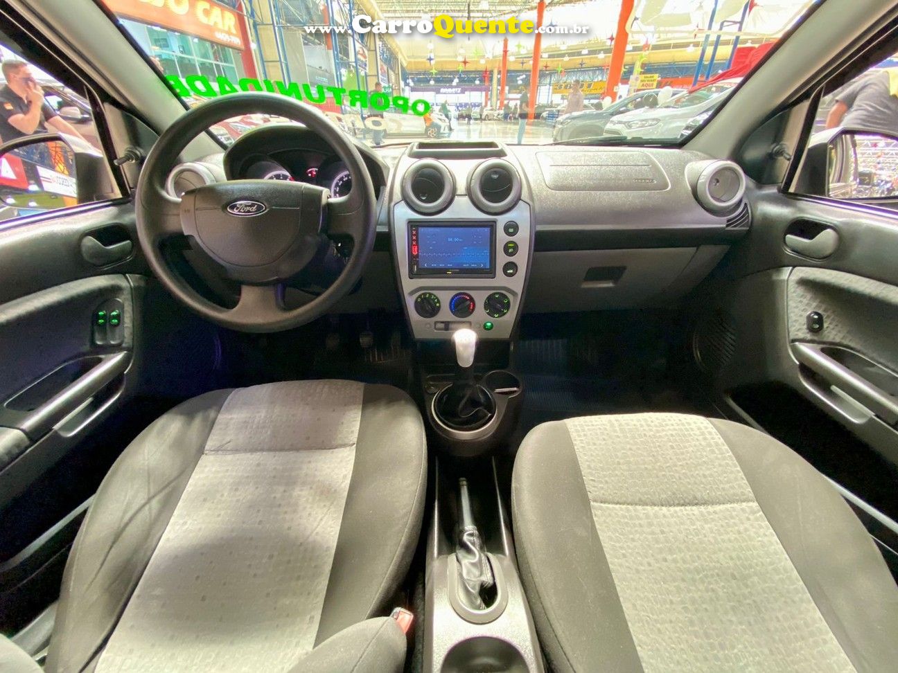 FORD FIESTA 1.6 MPI CLASS SEDAN 8V - Loja