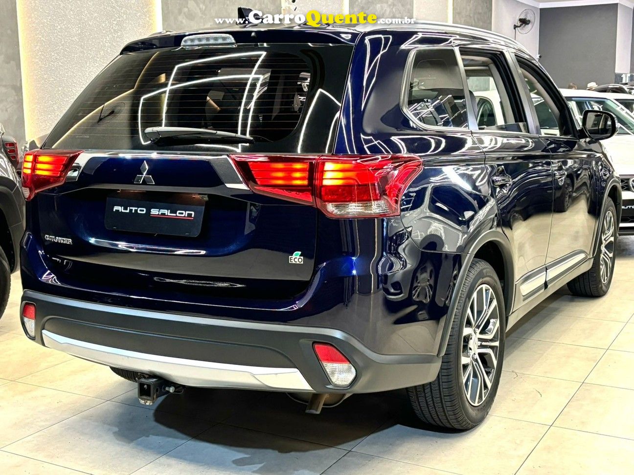 MITSUBISHI OUTLANDER 2.0 COMFORT 16V - Loja