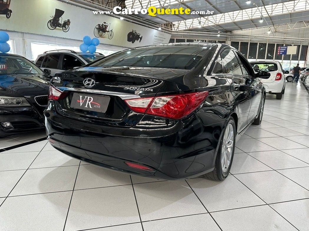 HYUNDAI SONATA 2.4 MPFI V4 16V 182CV - Loja