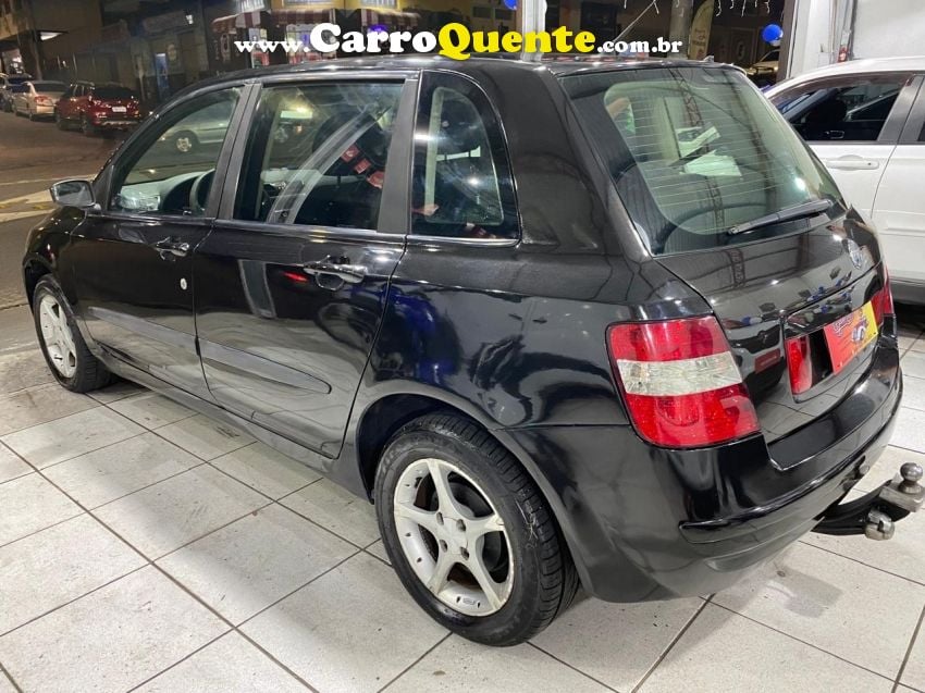 Fiat STILO 1.8 MPI 8V FLEX 4P MANUAL - Loja