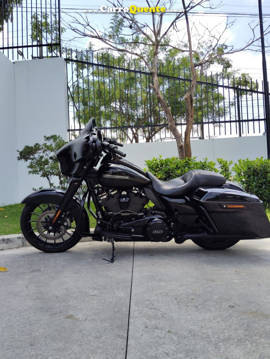 HARLEY-DAVIDSON STREET GLIDE SPECIAL  - Loja