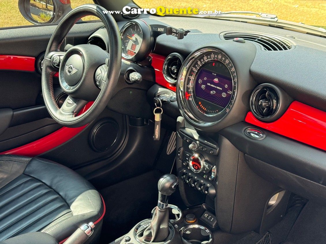 MINI JOHN COOPER WORKS 1.6 COUPE 16V 211CV - Loja