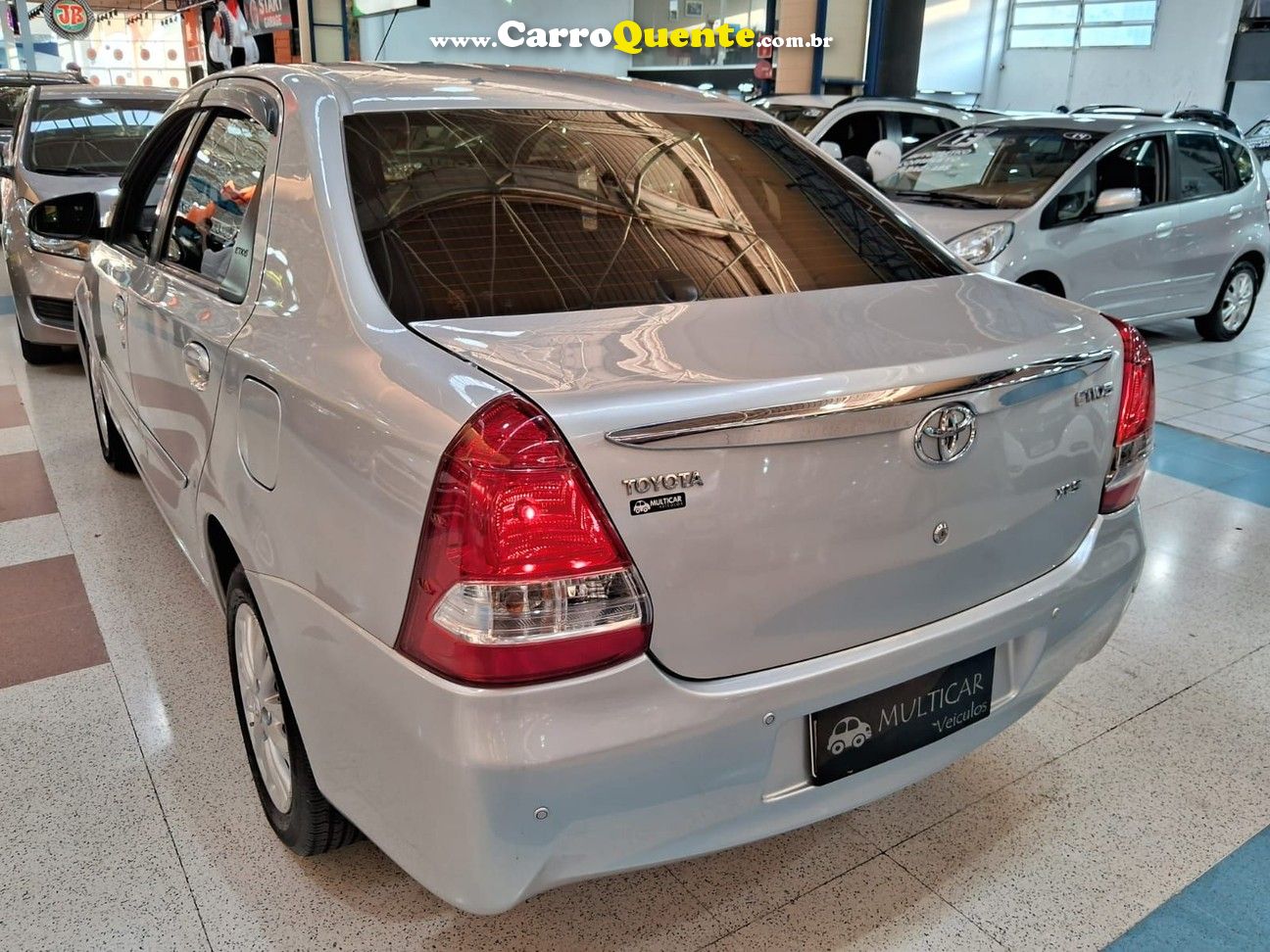 TOYOTA/ETIOS 1.5 XLS SEDAN 16V - Loja