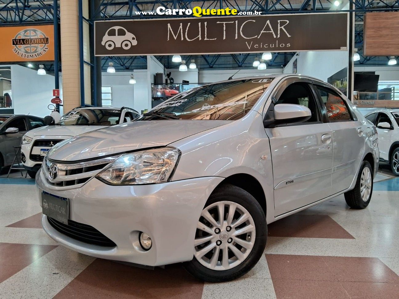 TOYOTA/ETIOS 1.5 XLS SEDAN 16V - Loja