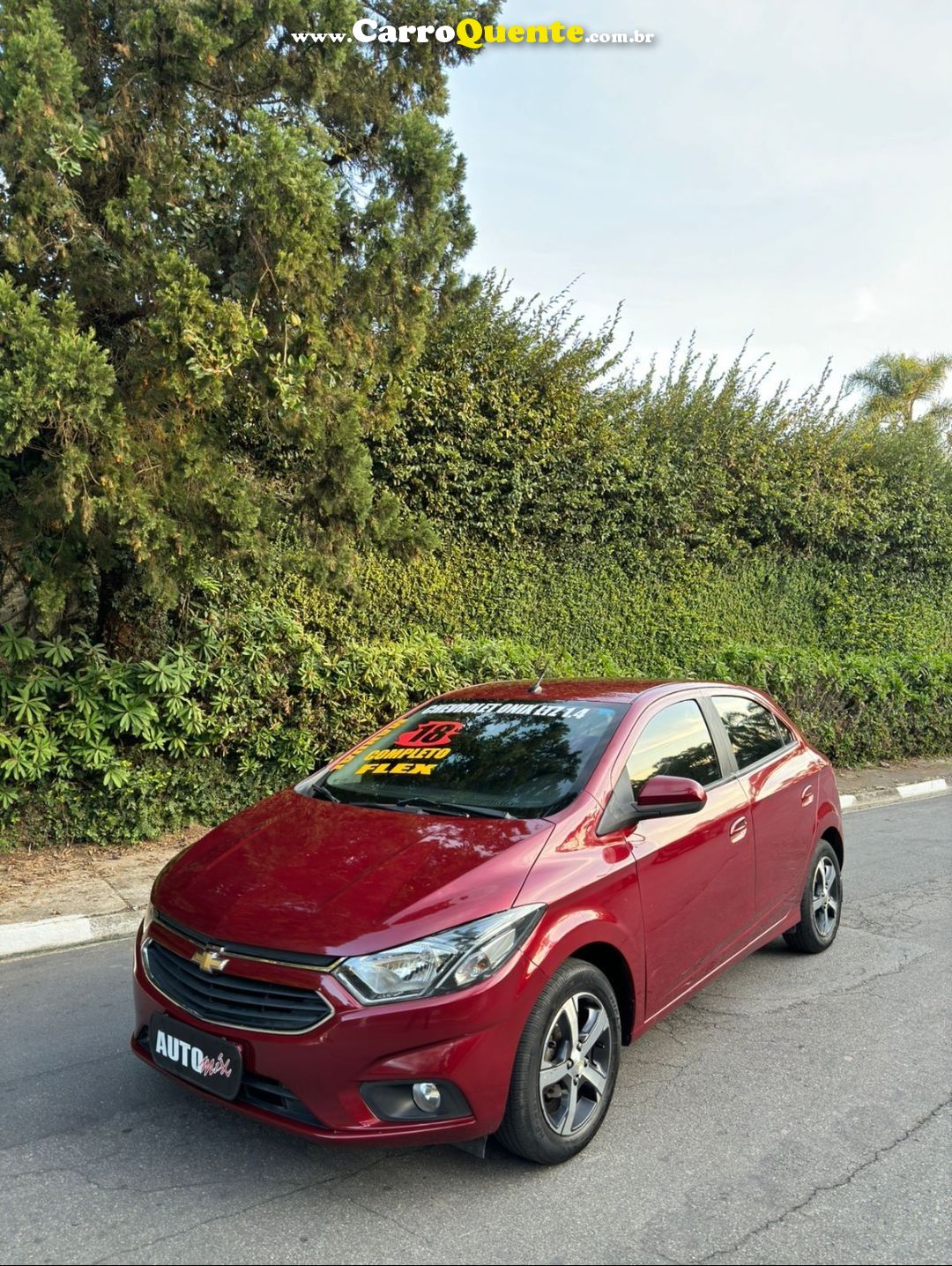 Chevrolet Onix LTZ 1.4 Flex 2018 Lindíssimo!! - Loja