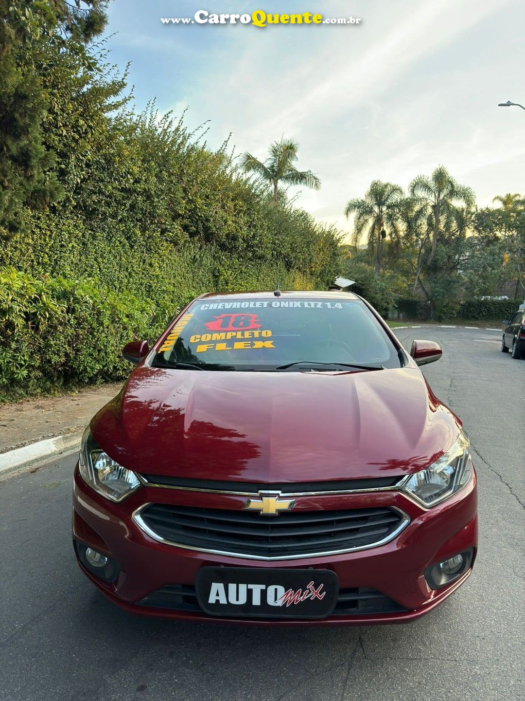 Chevrolet Onix LTZ 1.4 Flex 2018 Lindíssimo!! - Loja