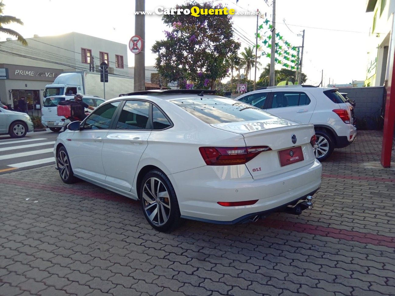 VOLKSWAGEN JETTA 2.0 350 TSI GLI DSG - Loja