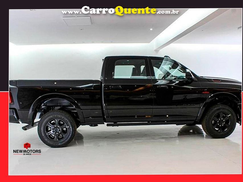 RAM 3500 6.7 I6 TURBO LARAMIE NIGHT EDITION CD 4X4 - Loja