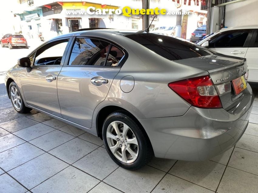 Honda CIVIC 2.0 EXR 16V FLEX 4P AUTOMÁTICO - Loja