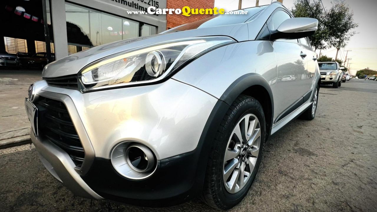 HYUNDAI   HB20X PREMIUM 1.6 FLEX 16V AUT.   PRATA 2018 1.6 FLEX - Loja