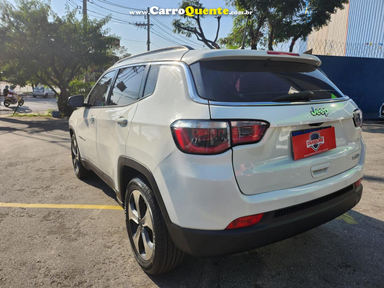 JEEP   COMPASS LONGITUDE 2.0 4X4 DIES. 16V AUT.   BRANCO 2017 2.0 DIESEL - Loja