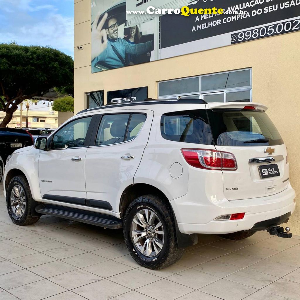 CHEVROLET   TRAILBLAZER LTZ 3.6 V6  AUT.   BRANCO 2017 3.6 GASOLINA - Loja