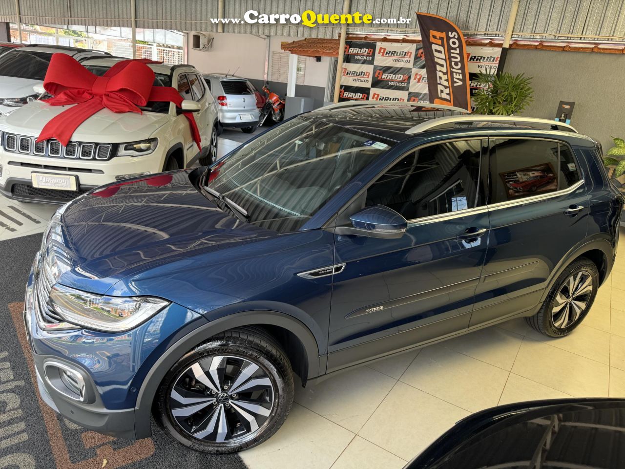 VOLKSWAGEN   T-CROSS HIG. 250 TSI 1.4 FLEX 16V 5P AUT   AZUL 2023 1.4 FLEX - Loja