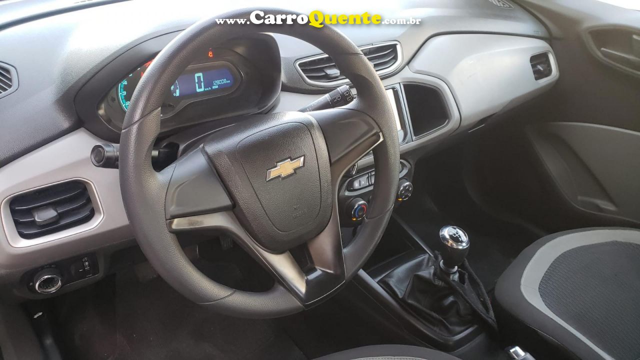 CHEVROLET   ONIX HATCH LT 1.0 8V FLEXPOWER 5P MEC.   PRETO 2015 1.0 FLEX - Loja