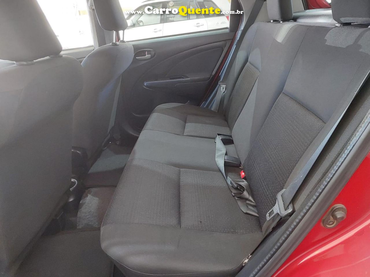 TOYOTA   ETIOS X 1.3 FLEX 16V 5P MEC.   VERMELHO 2014 1.3 FLEX - Loja