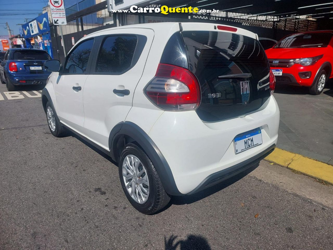 FIAT   MOBI LIKE 1.0 FIRE FLEX 5P.   BRONZE 2023 1.0 FLEX - Loja