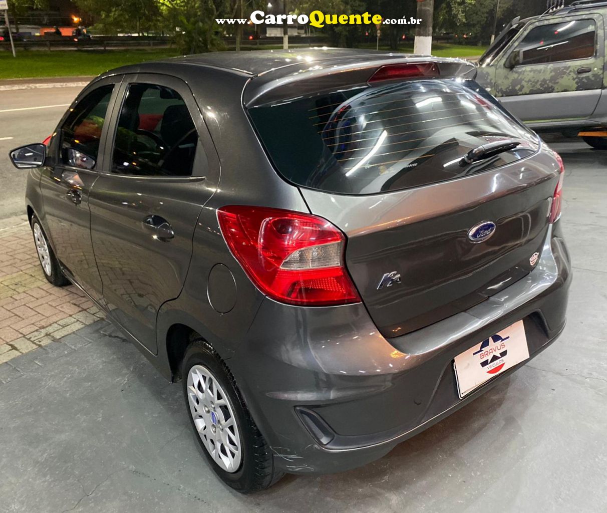 FORD   KA 1.0 SESE PLUS TIVCT FLEX 5P   CINZA 2019 1.0 FLEX - Loja