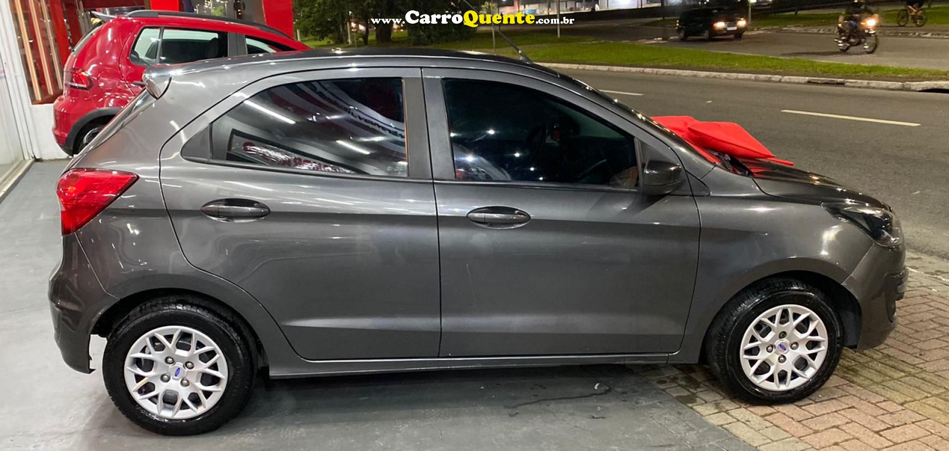 FORD   KA 1.0 SESE PLUS TIVCT FLEX 5P   CINZA 2019 1.0 FLEX - Loja