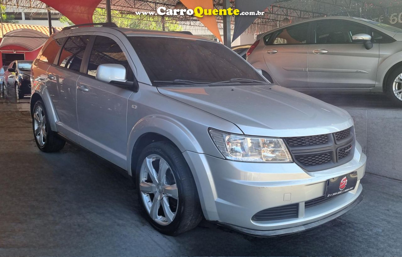 DODGE   JOURNEY SE 2.7 V6 185CV AUT.   PRATA 2010 2.7 GASOLINA - Loja