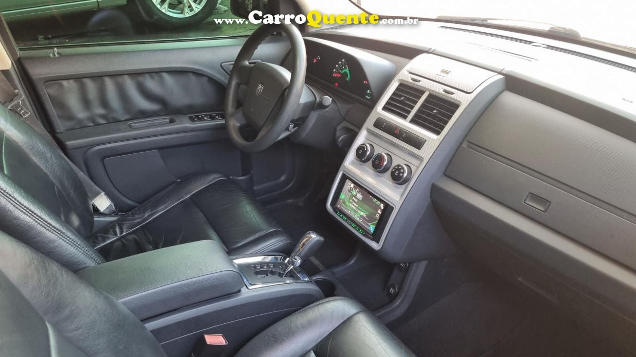 DODGE   JOURNEY SE 2.7 V6 185CV AUT.   PRATA 2010 2.7 GASOLINA - Loja