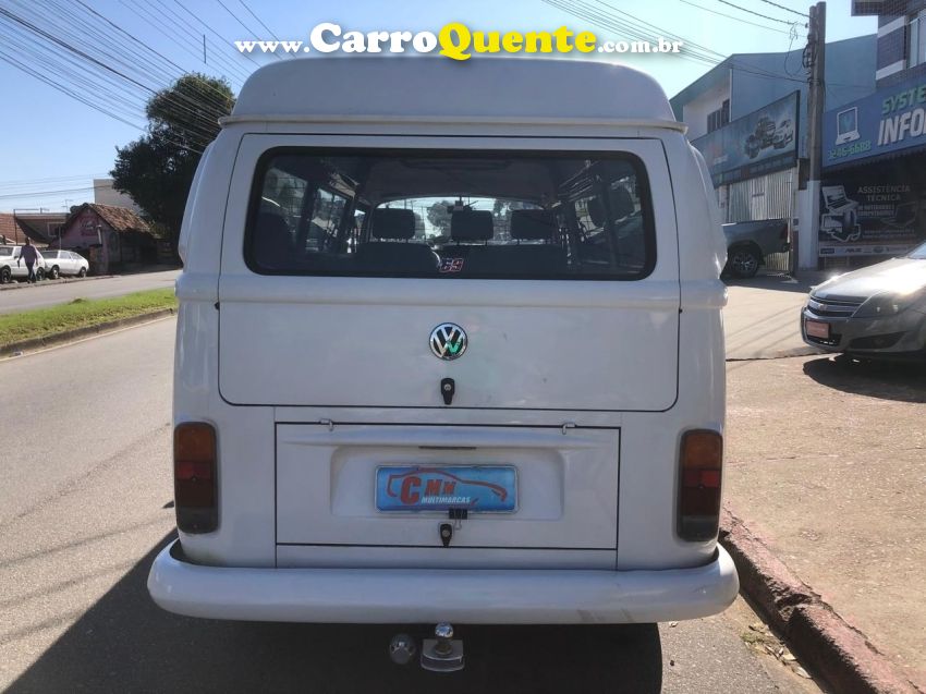 Volkswagen KOMBI 1.4 MI STD ESCOLAR 8V FLEX 3P MANUAL - Loja