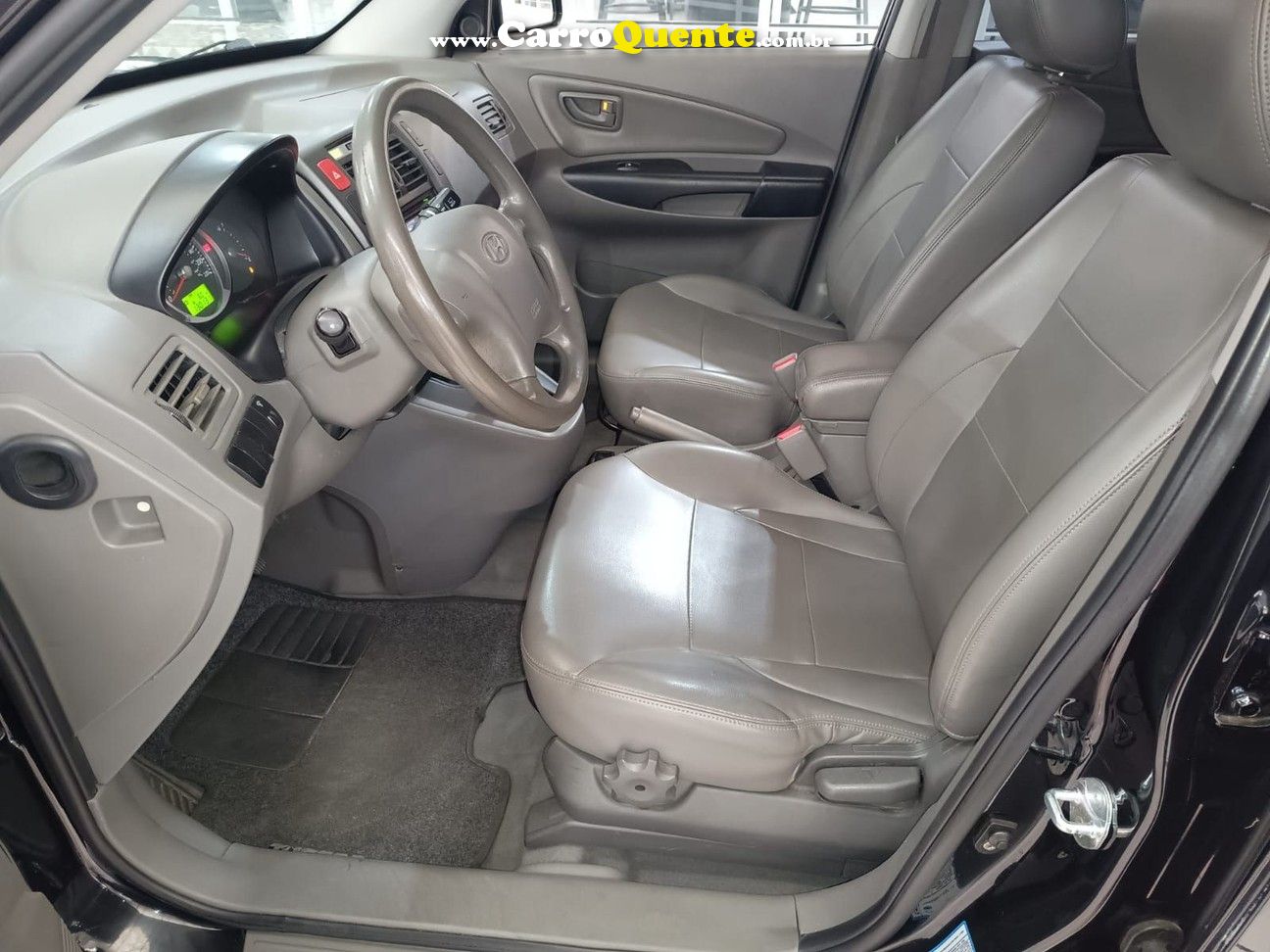 HYUNDAI TUCSON 2.0 MPFI GLS 16V 143CV 2WD - Loja