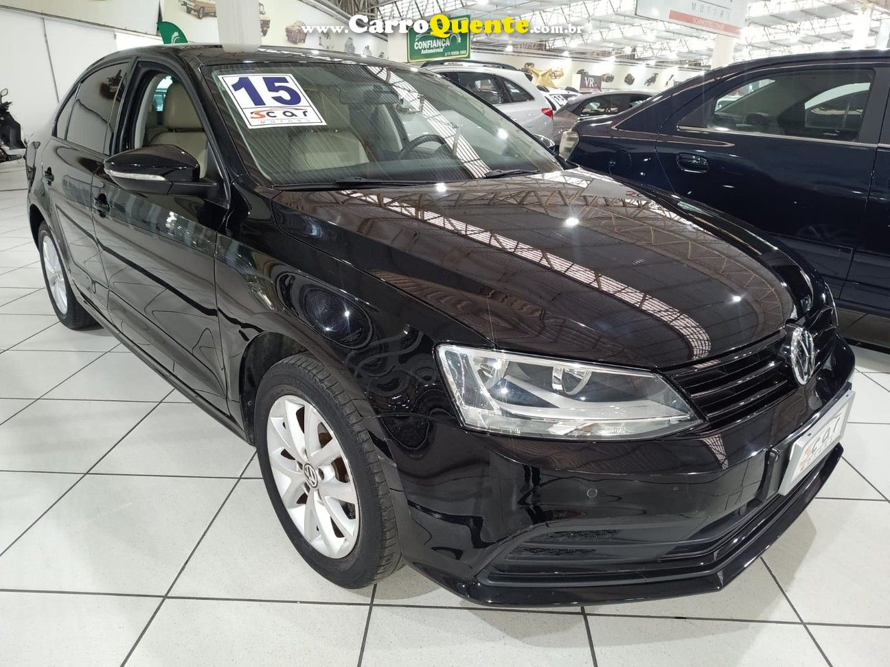 VOLKSWAGEN JETTA 2.0 TRENDLINE - Loja