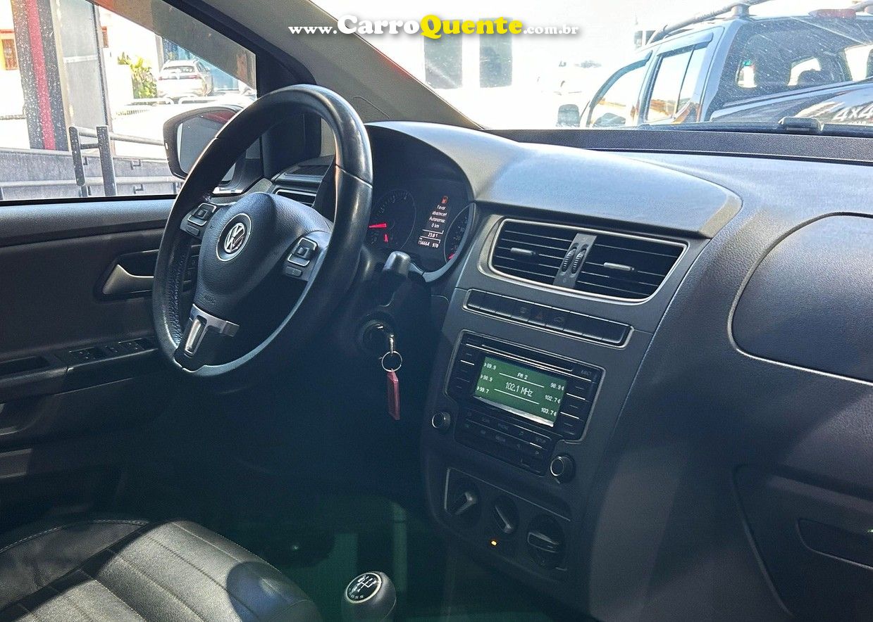 VOLKSWAGEN CROSSFOX - Loja