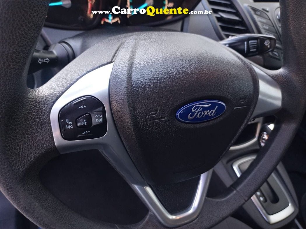 FORD FIESTA 1.6 SE HATCH 16V - Loja