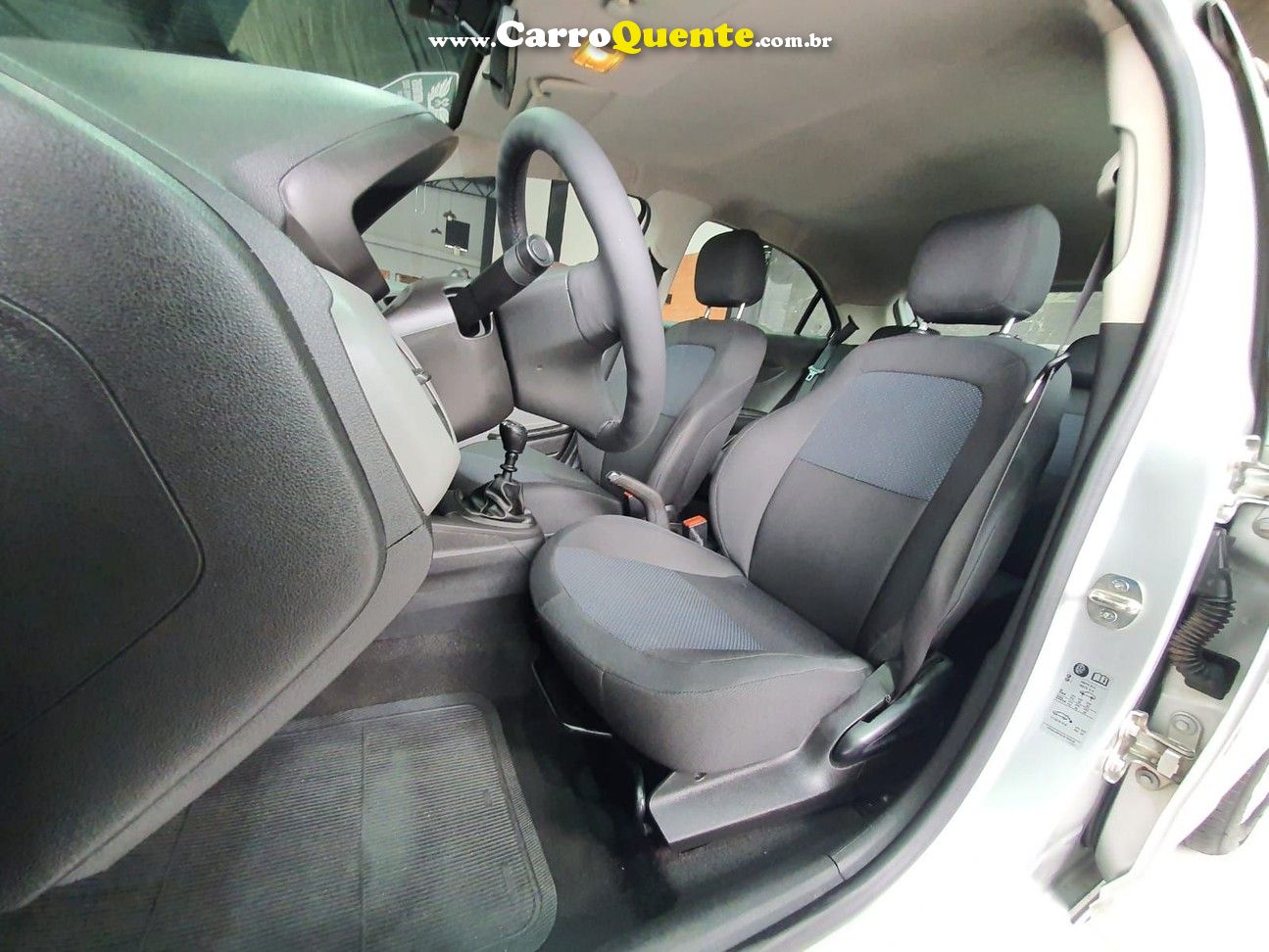 CHEVROLET ONIX 1.0 MPFI JOY 8V - Loja