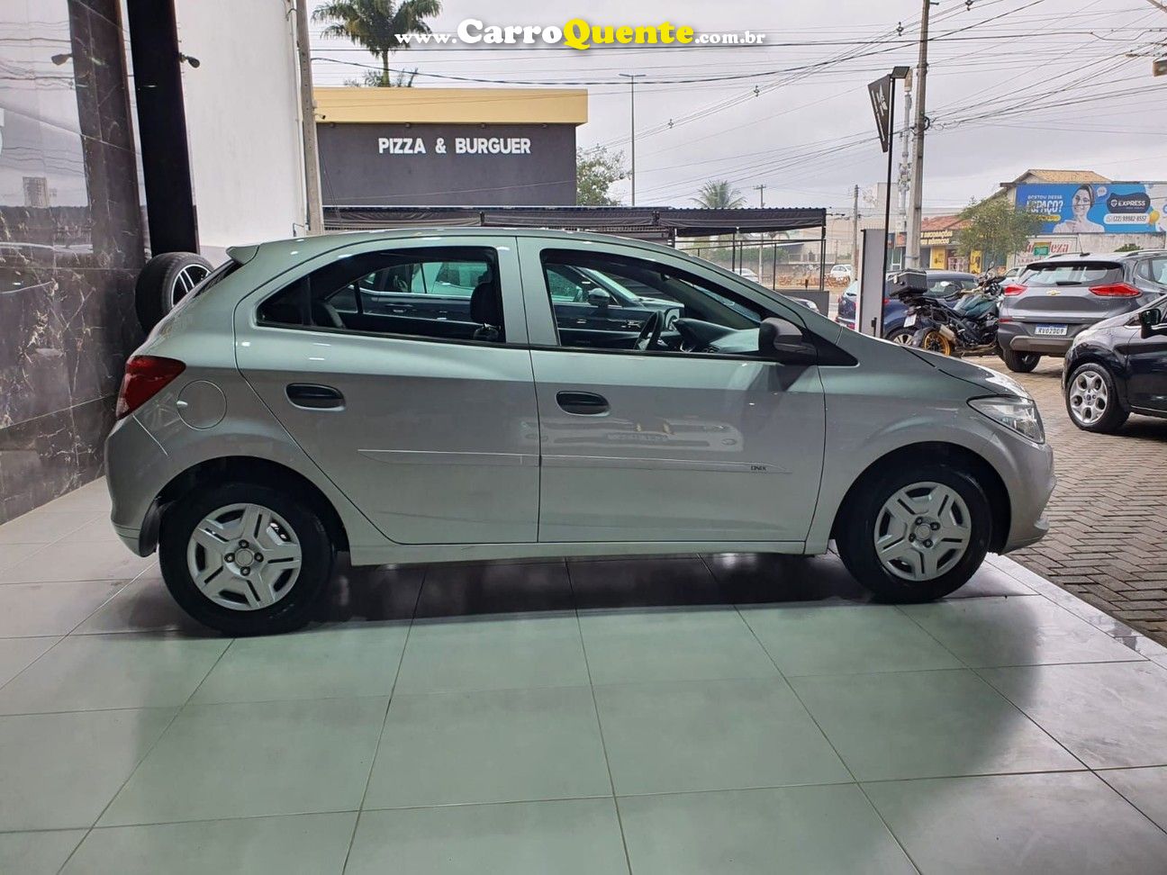 CHEVROLET ONIX 1.0 MPFI JOY 8V - Loja