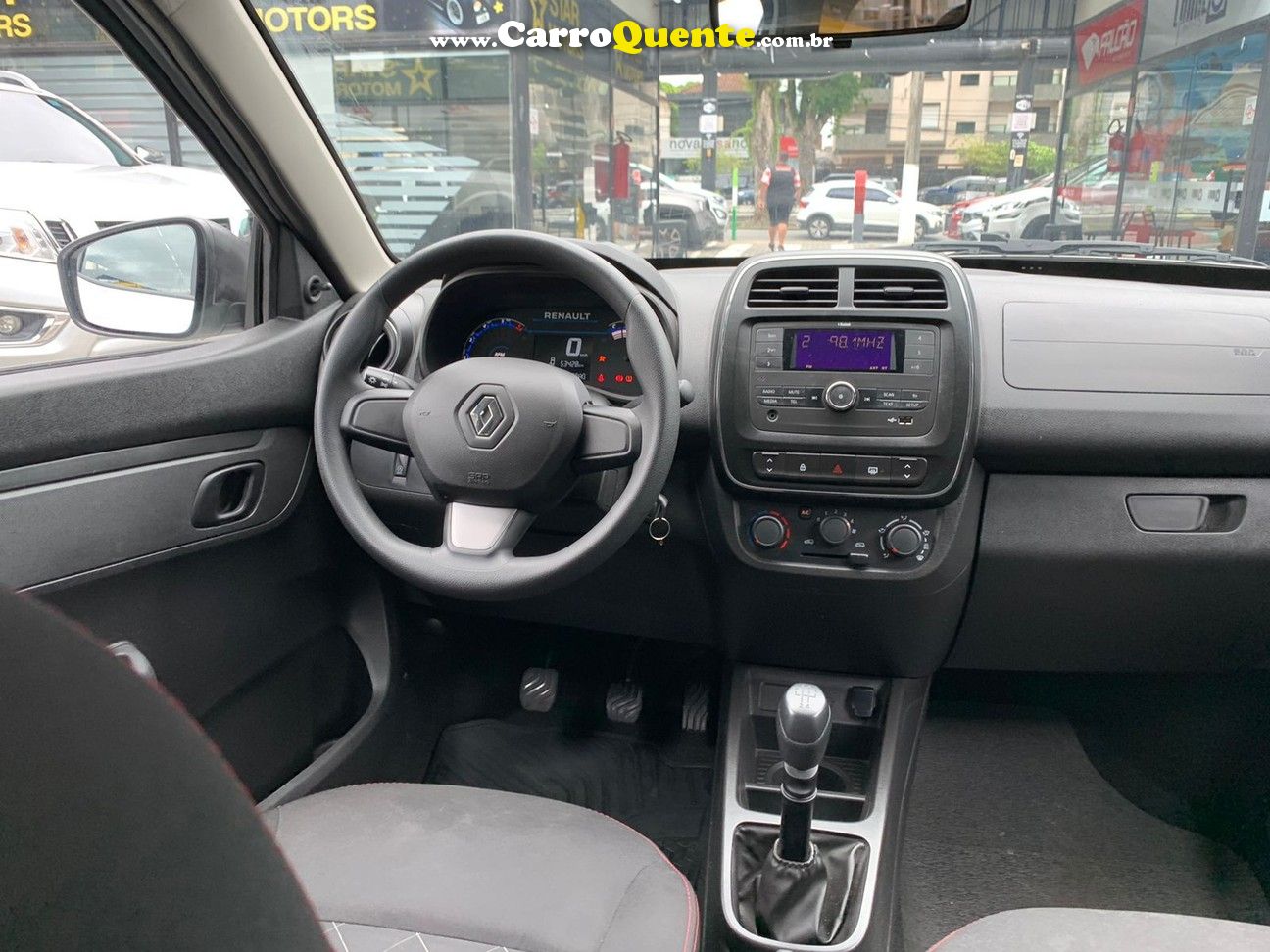 RENAULT KWID 1.0 12V SCE ZEN - Loja