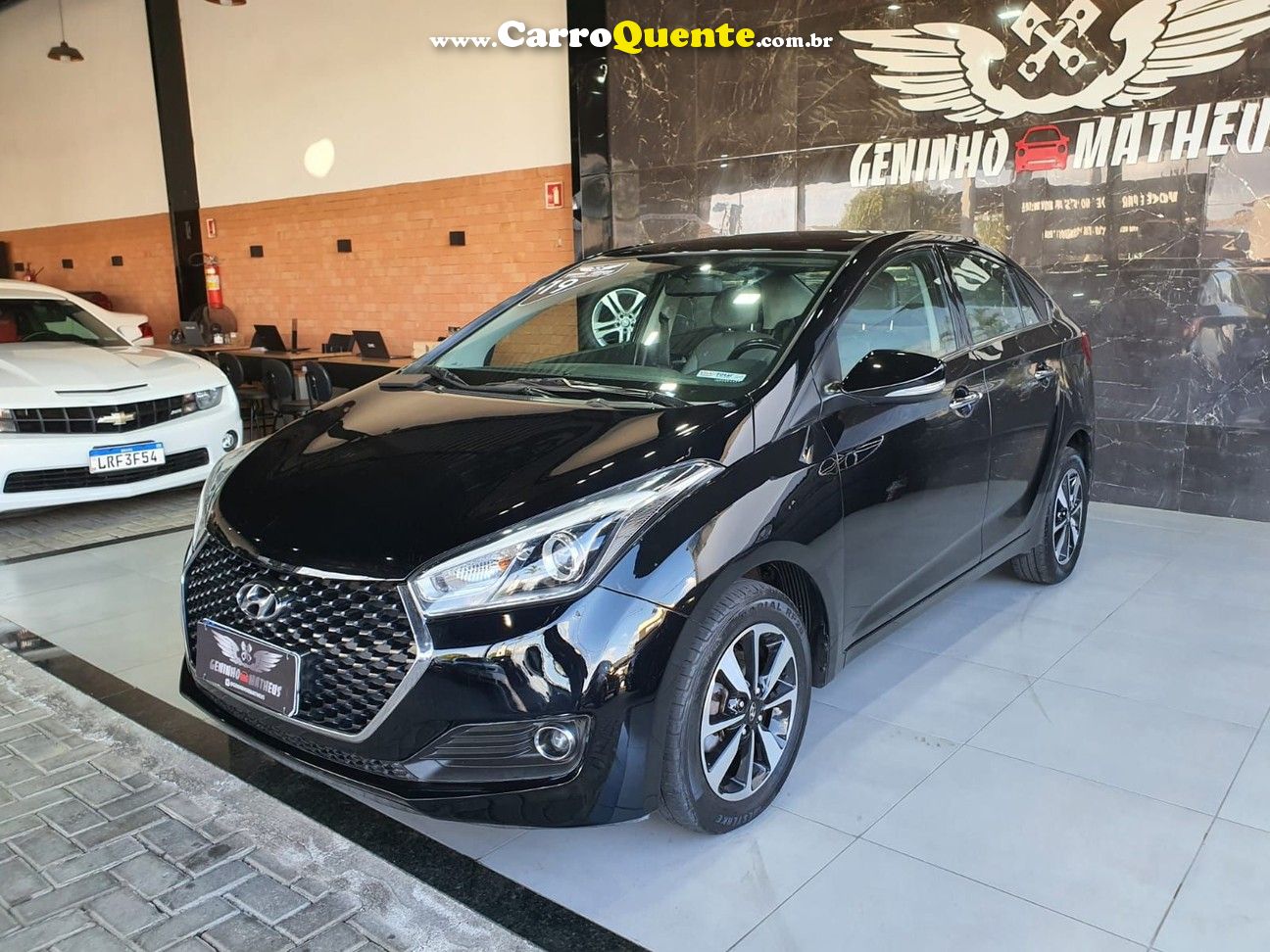 HYUNDAI HB20S 1.6 PREMIUM 16V - Loja