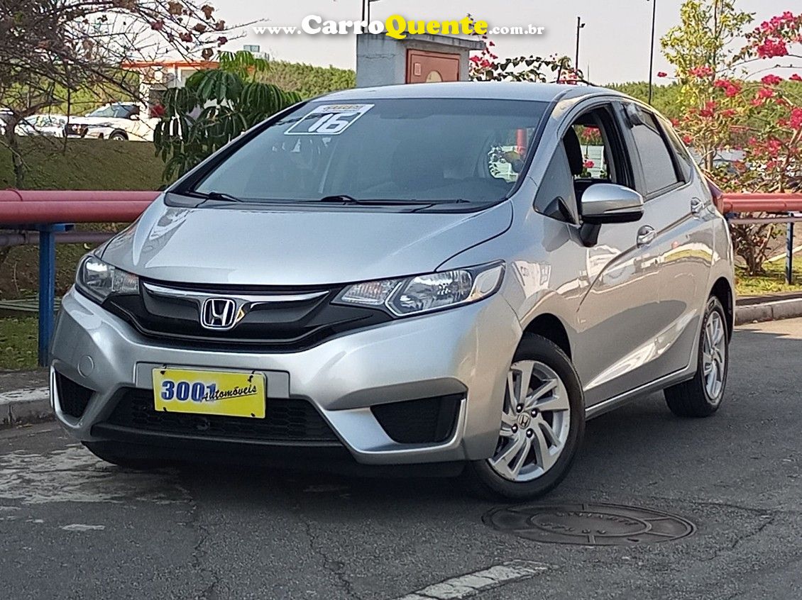 HONDA FIT 1.5 LX 16V - Loja