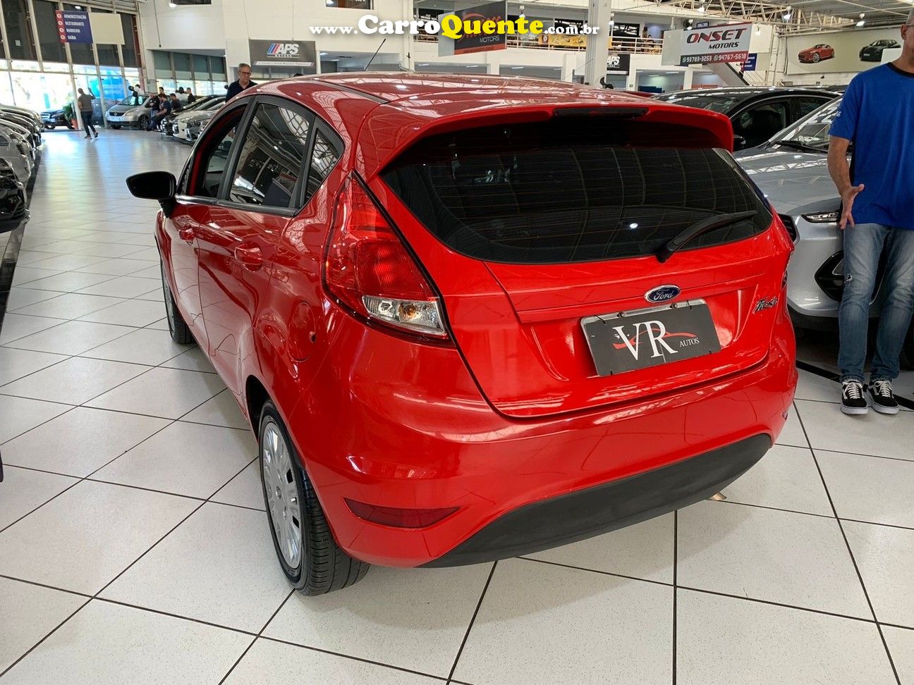 FORD FIESTA 1.6 SE HATCH 16V KM 88.000 MUITO NOVO !!!! - Loja