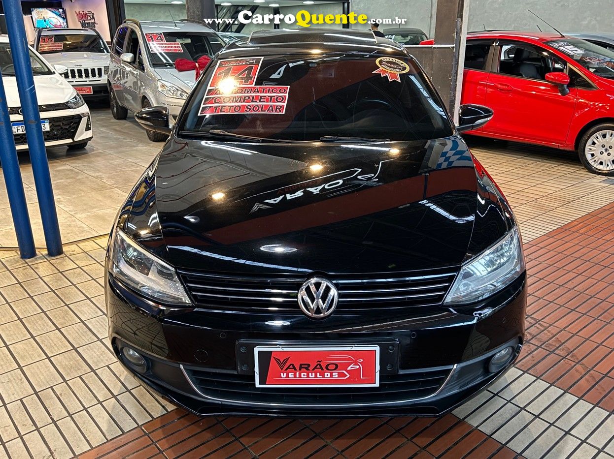 VOLKSWAGEN JETTA 2.0 TSI HIGHLINE 211CV - Loja