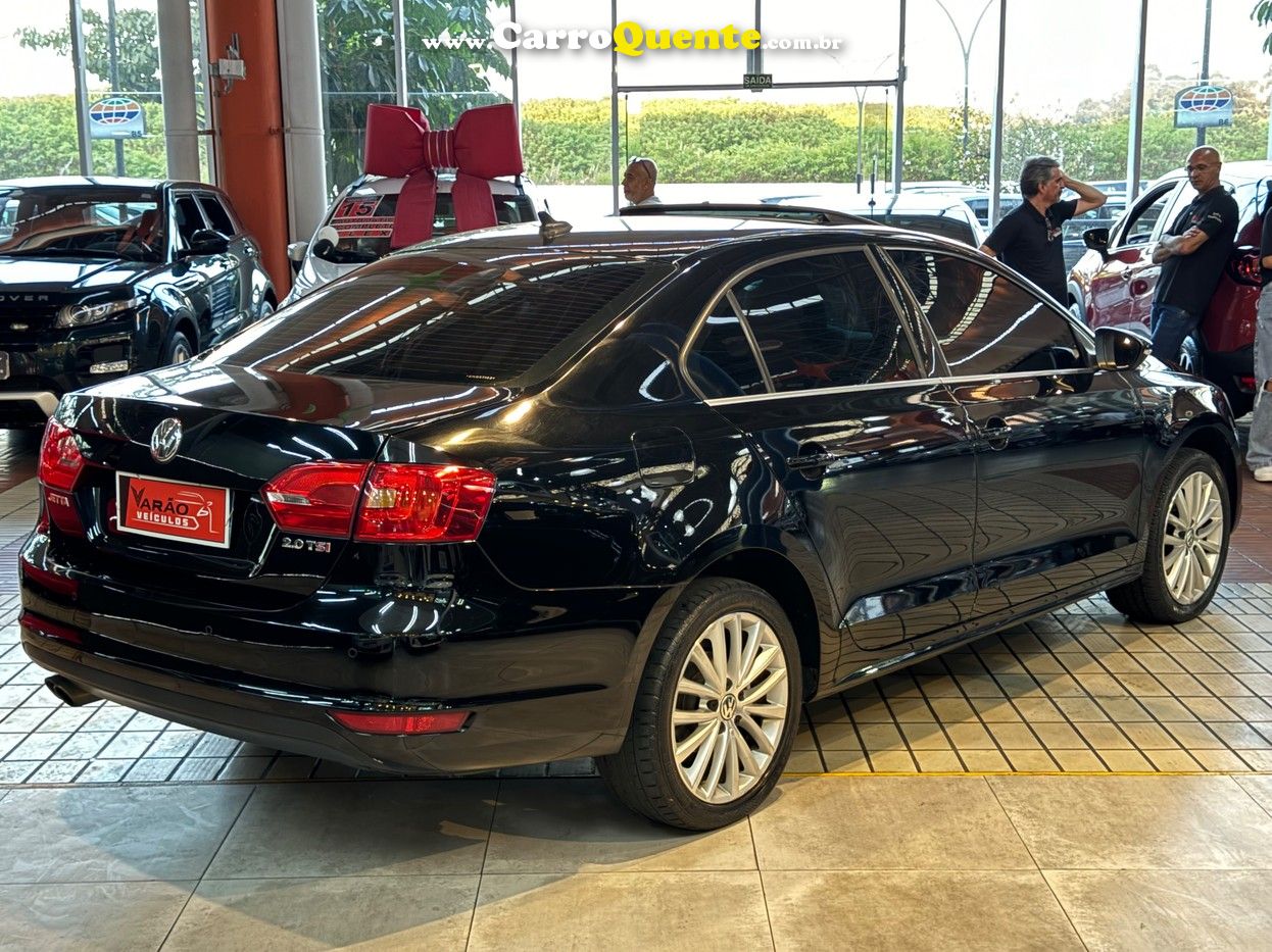 VOLKSWAGEN JETTA 2.0 TSI HIGHLINE 211CV - Loja